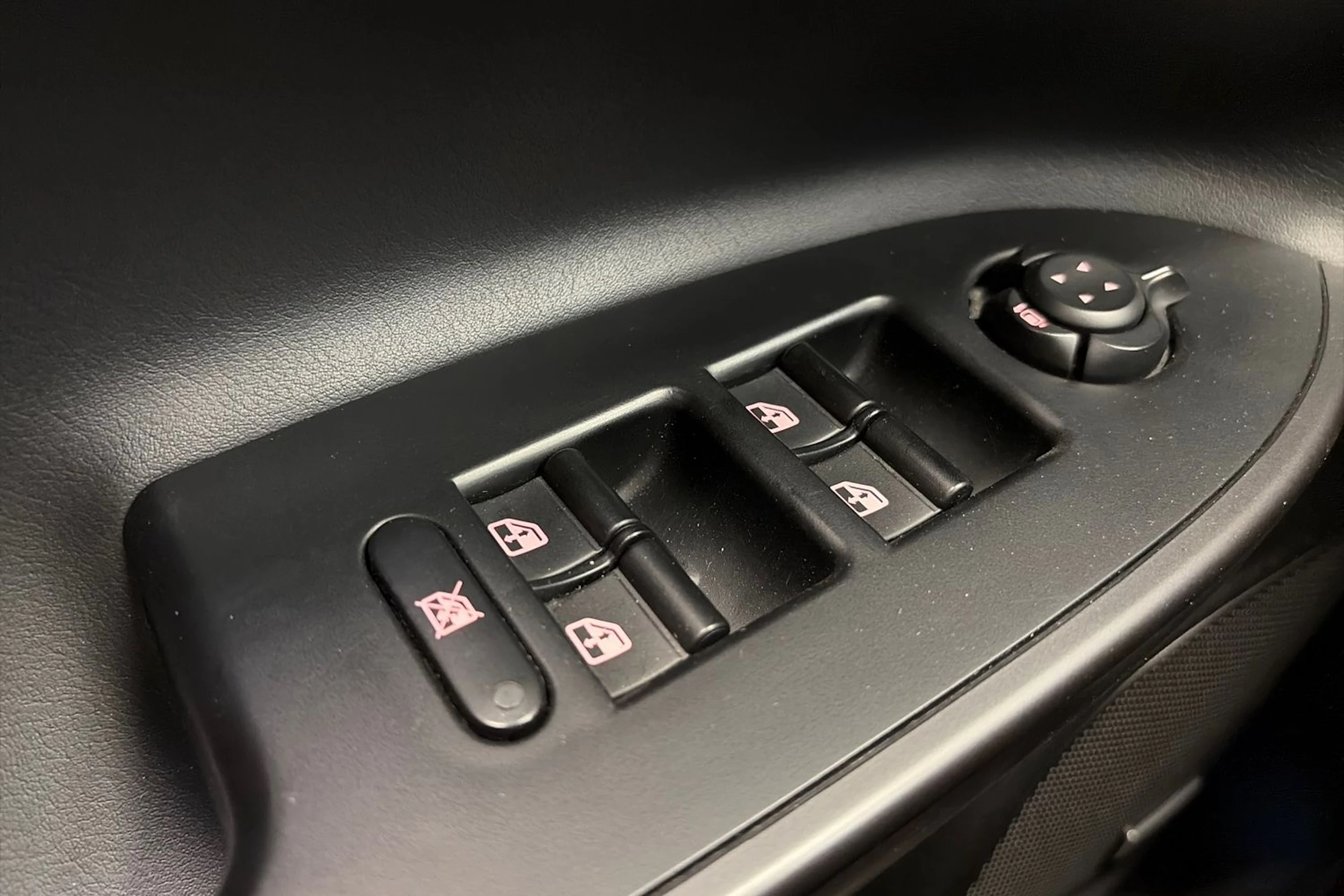 musta Alfa Romeo Giulietta 2015 kuva 23.
