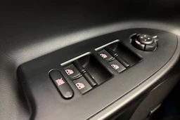 musta Alfa Romeo Giulietta 2015 kuva 23.