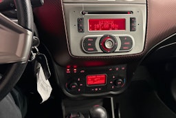 Musta Alfa Romeo Mito 2011 kuva 16.