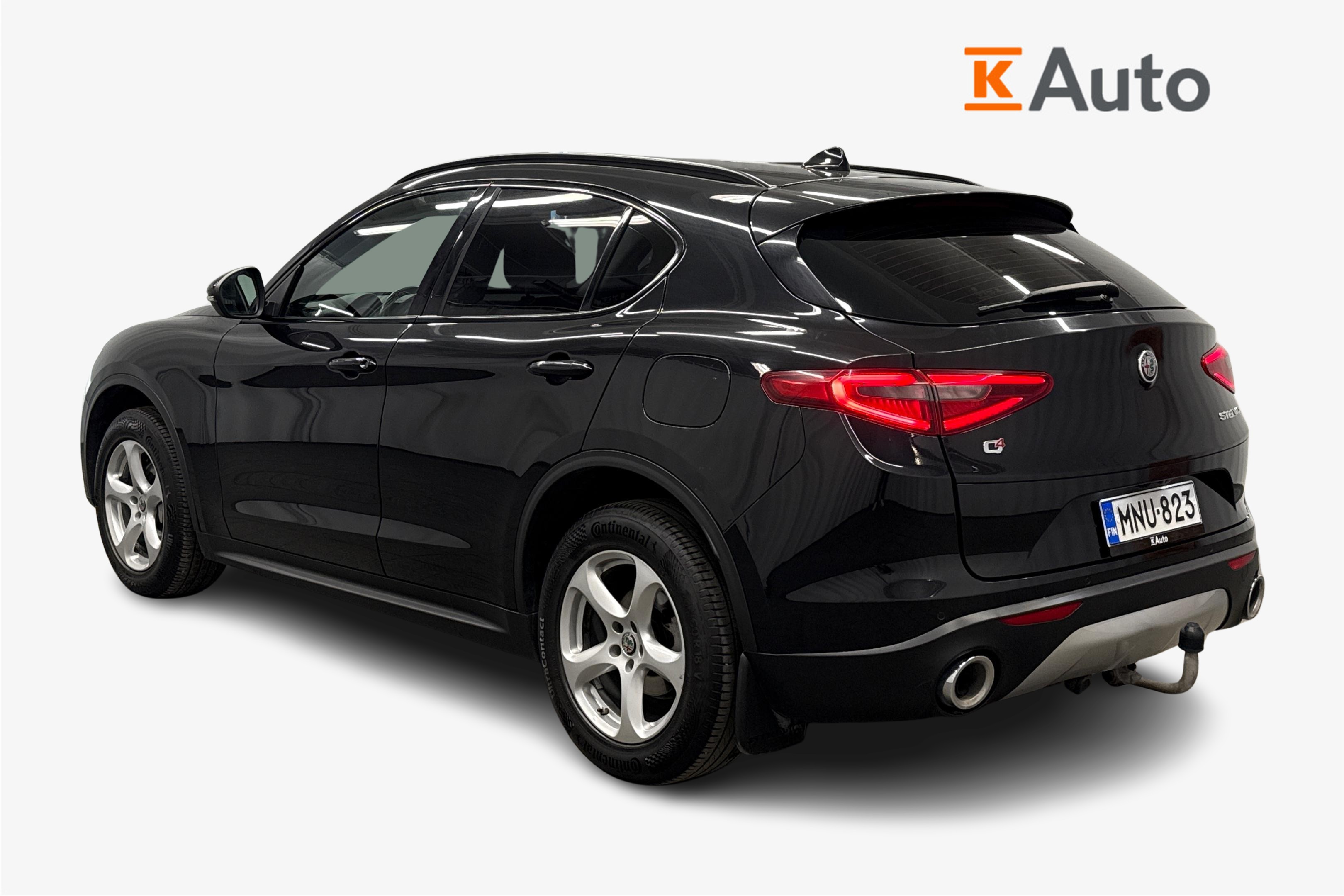 Alfa Romeo Stelvio 2017, kuva 2/24