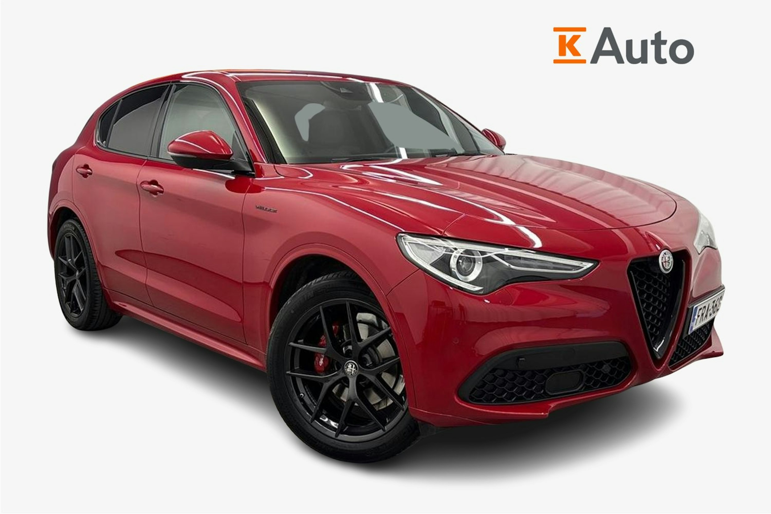 punainen Alfa Romeo Stelvio 2021 kuva 33.