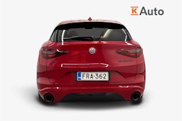 punainen Alfa Romeo Stelvio 2021 kuva 35.