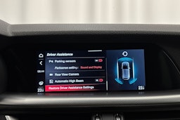 punainen Alfa Romeo Stelvio 2021 kuva 26.