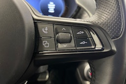 punainen Alfa Romeo Tonale 2024 kuva 13.