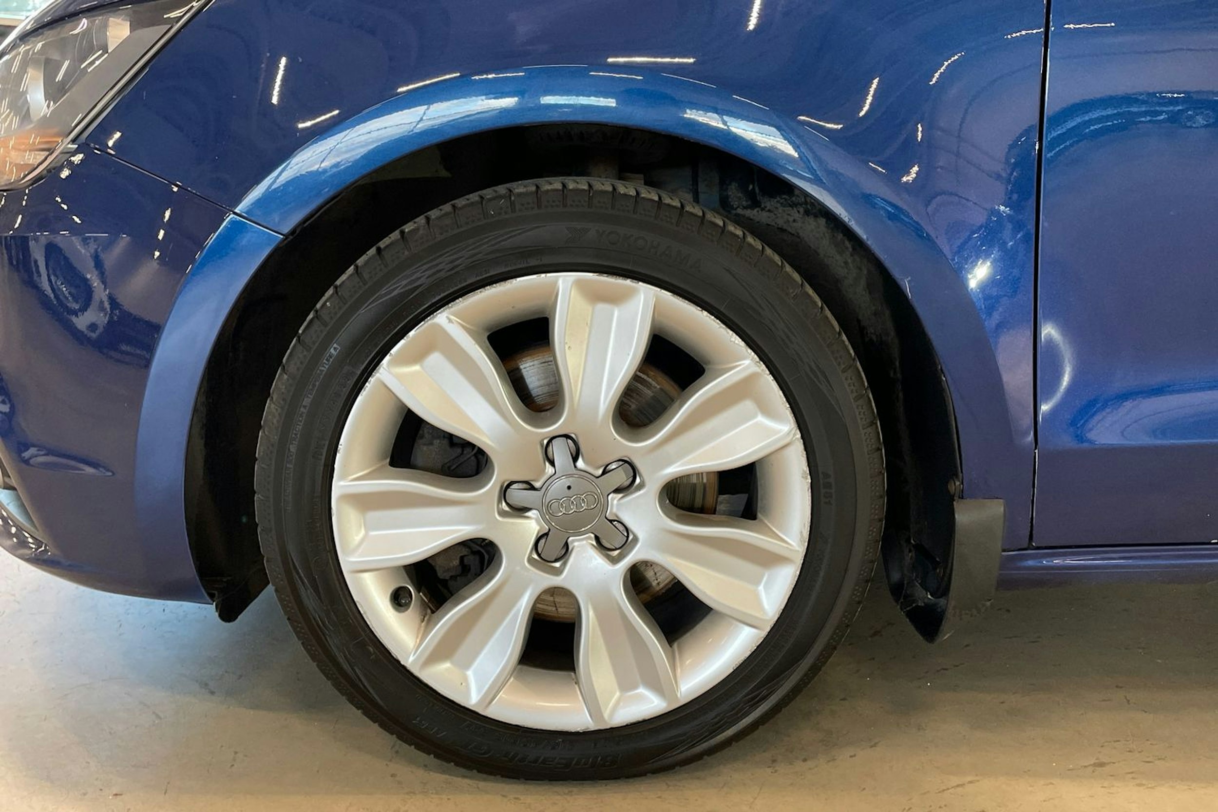 met. sininen Audi A1 2011 kuva 11.