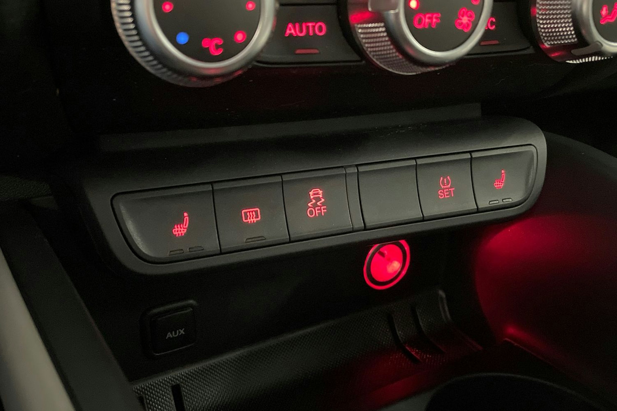 met. sininen Audi A1 2011 kuva 18.