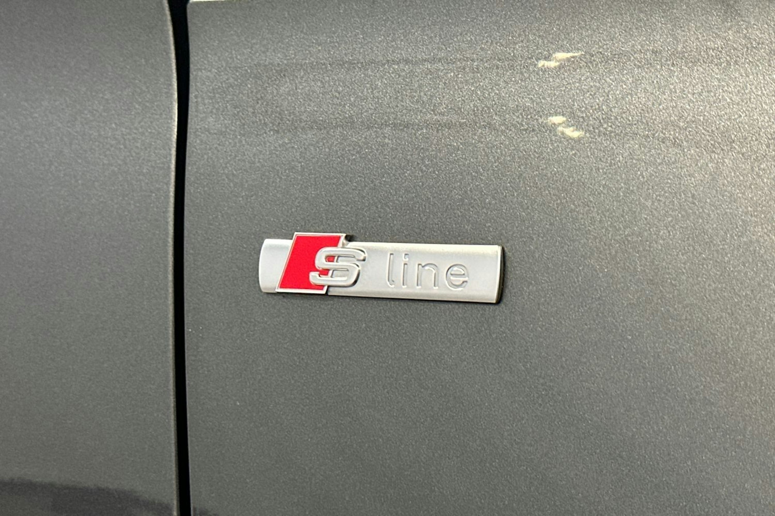 harmaa Audi A1 2012 kuva 34.