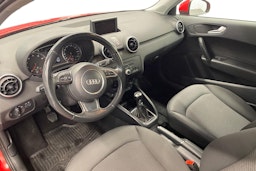 Punainen Audi A1 2012 kuva 7.