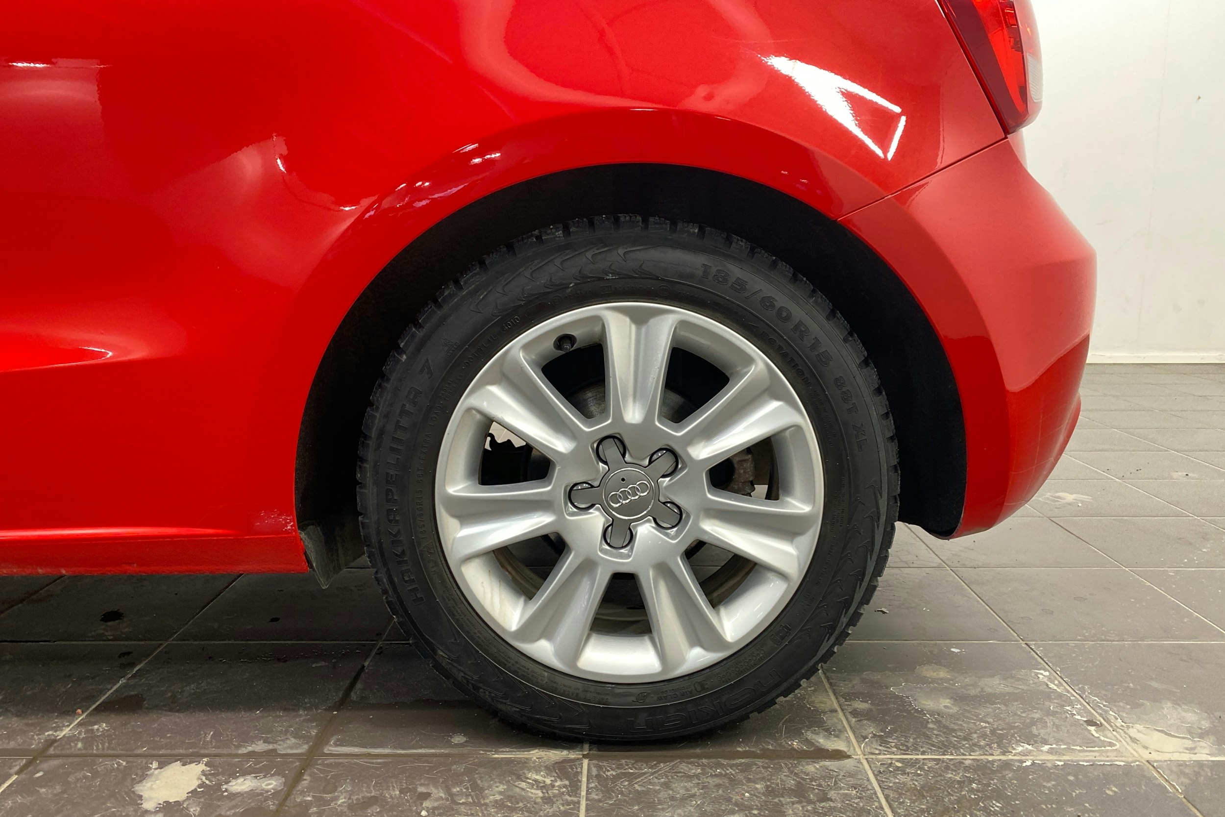 Punainen Audi A1 2012 kuva 13.