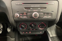 Punainen Audi A1 2012 kuva 14.