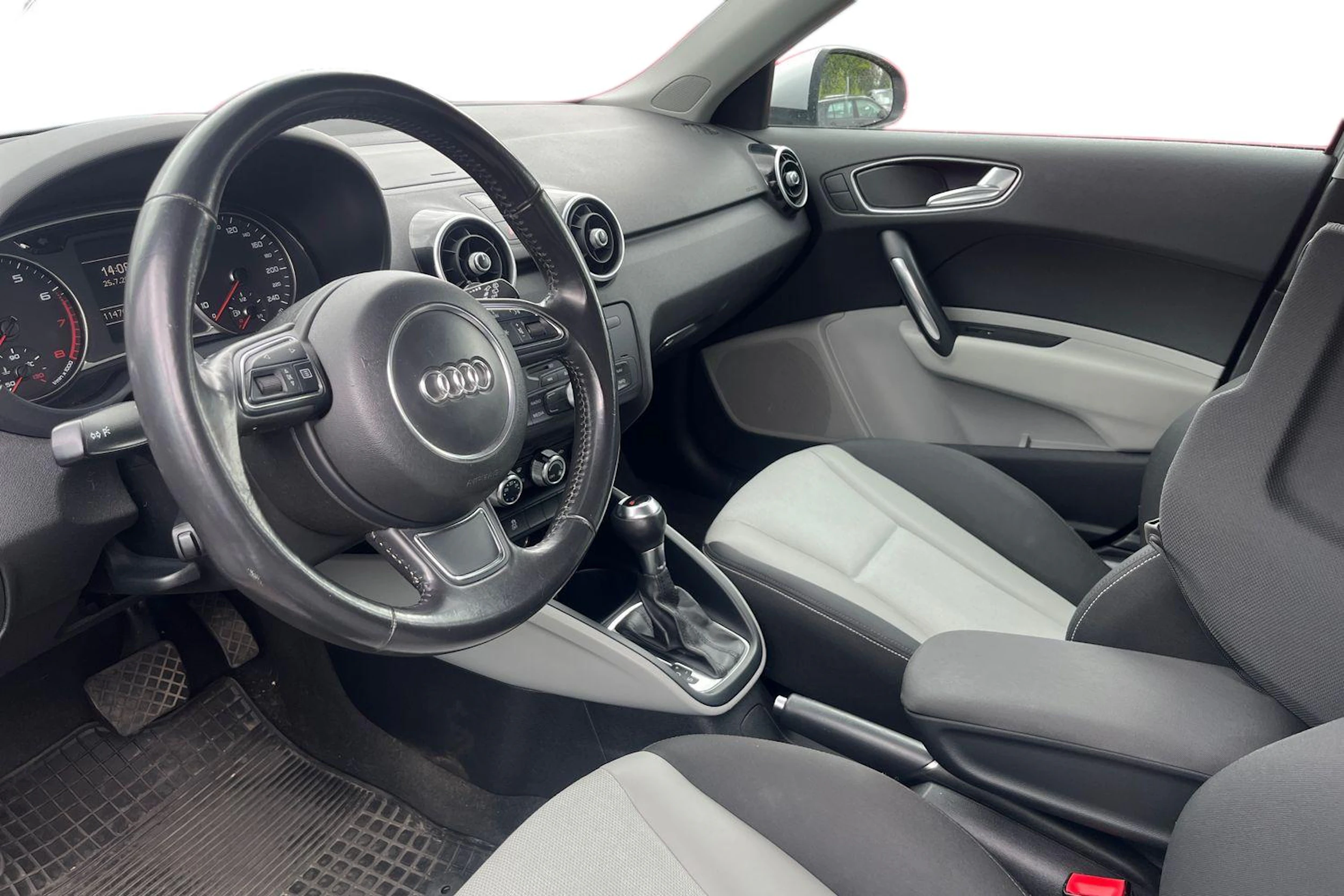 hopea Audi A1 2012 kuva 3.