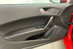 Punainen Audi A1 2012 kuva 15.