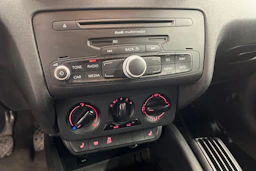 Punainen Audi A1 2012 kuva 20.
