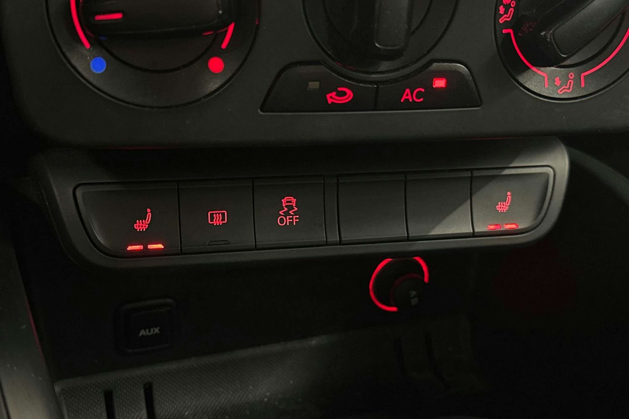valkoinen Audi A1 2012 kuva 22.