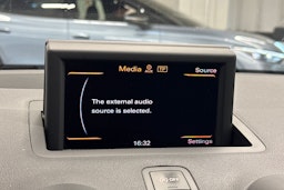 valkoinen Audi A1 2012 kuva 28.