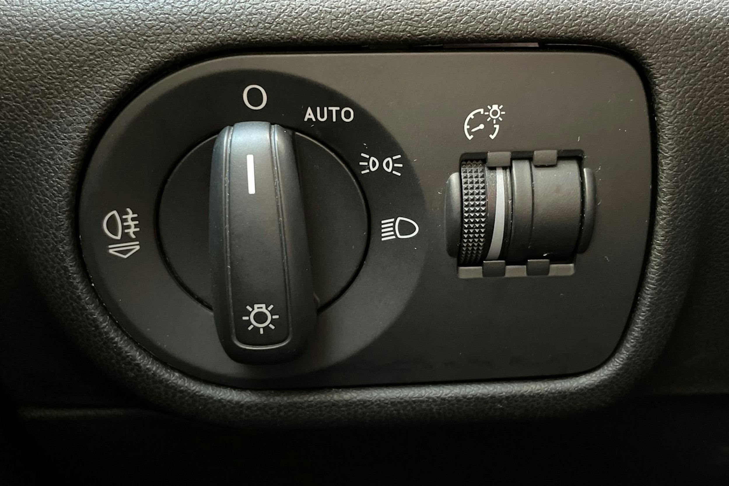 sininen Audi A1 2014 kuva 17.