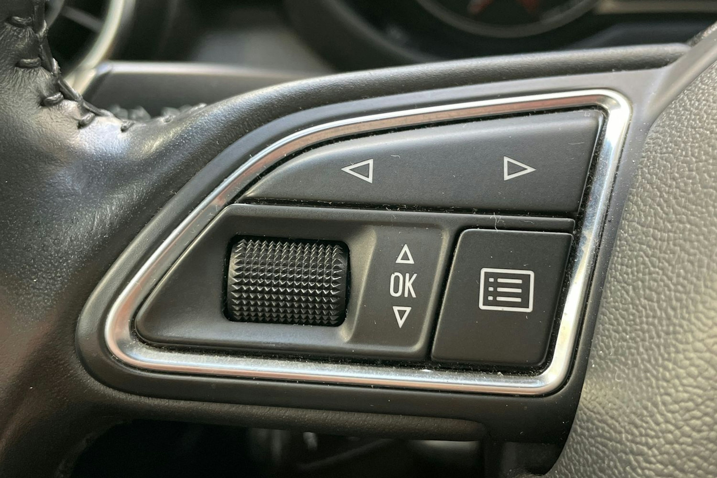 sininen Audi A1 2014 kuva 18.