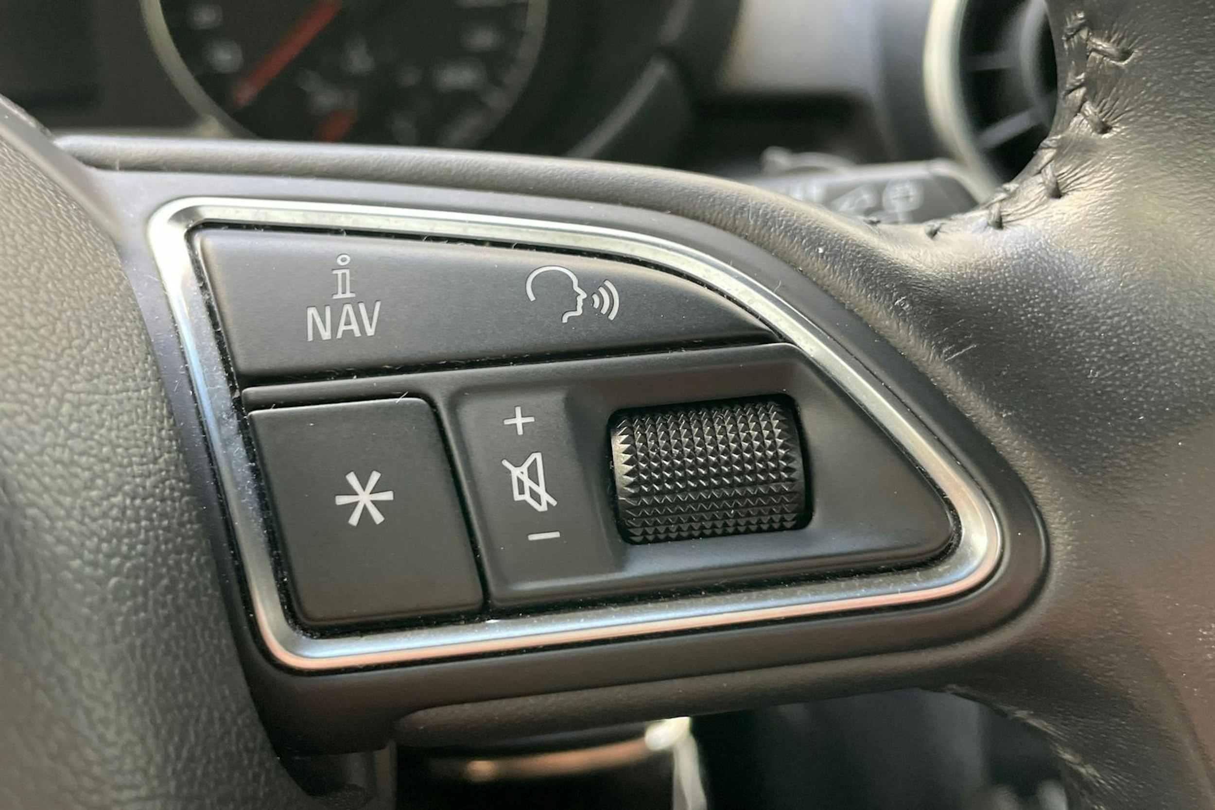 sininen Audi A1 2014 kuva 19.