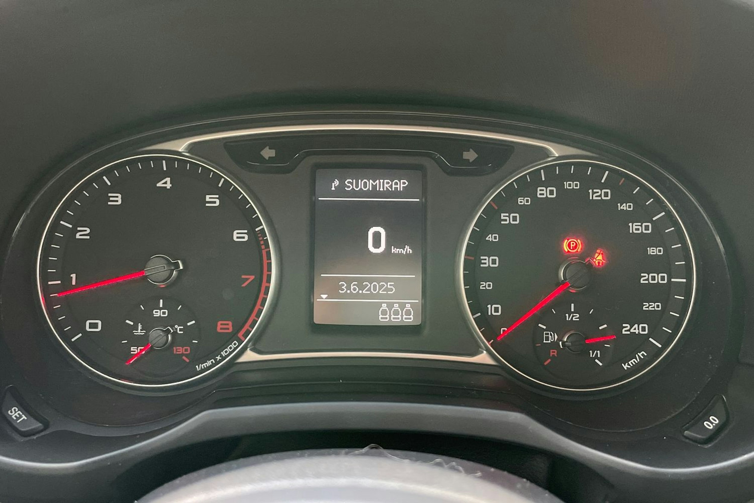 sininen Audi A1 2014 kuva 22.