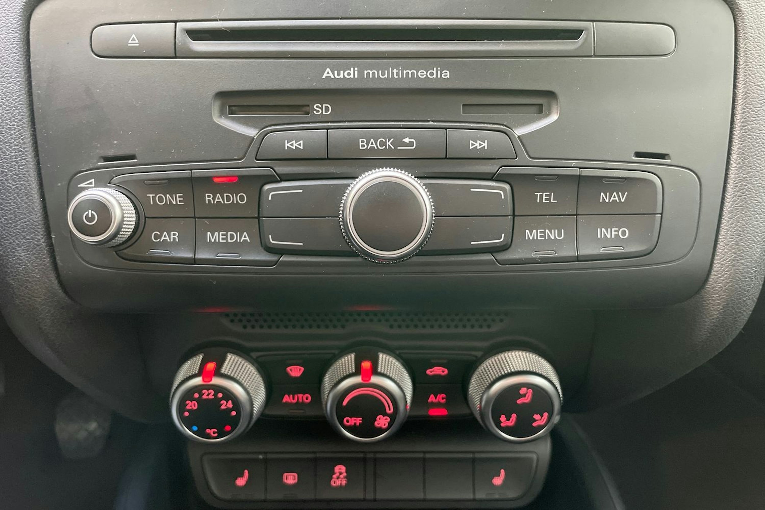 sininen Audi A1 2014 kuva 24.