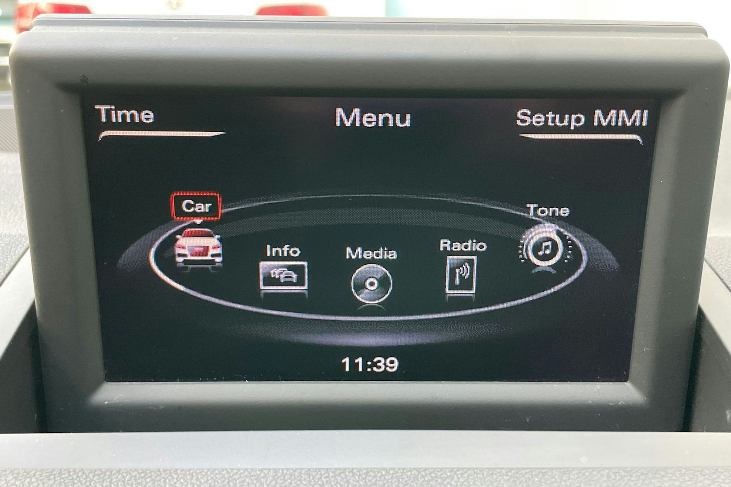 sininen Audi A1 2014 kuva 28.