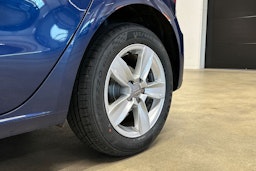 sininen Audi A1 2016 kuva 9.