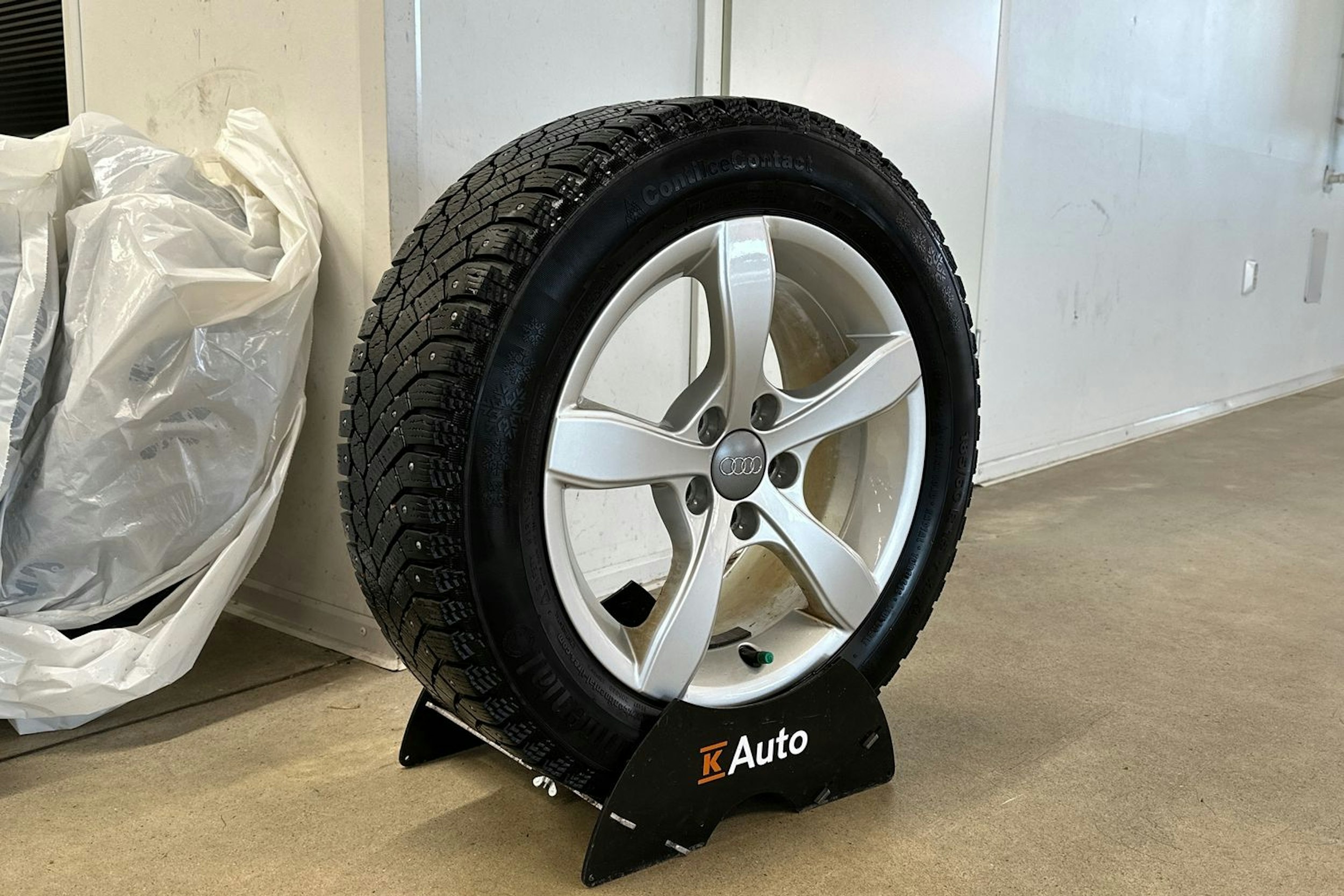 sininen Audi A1 2016 kuva 10.