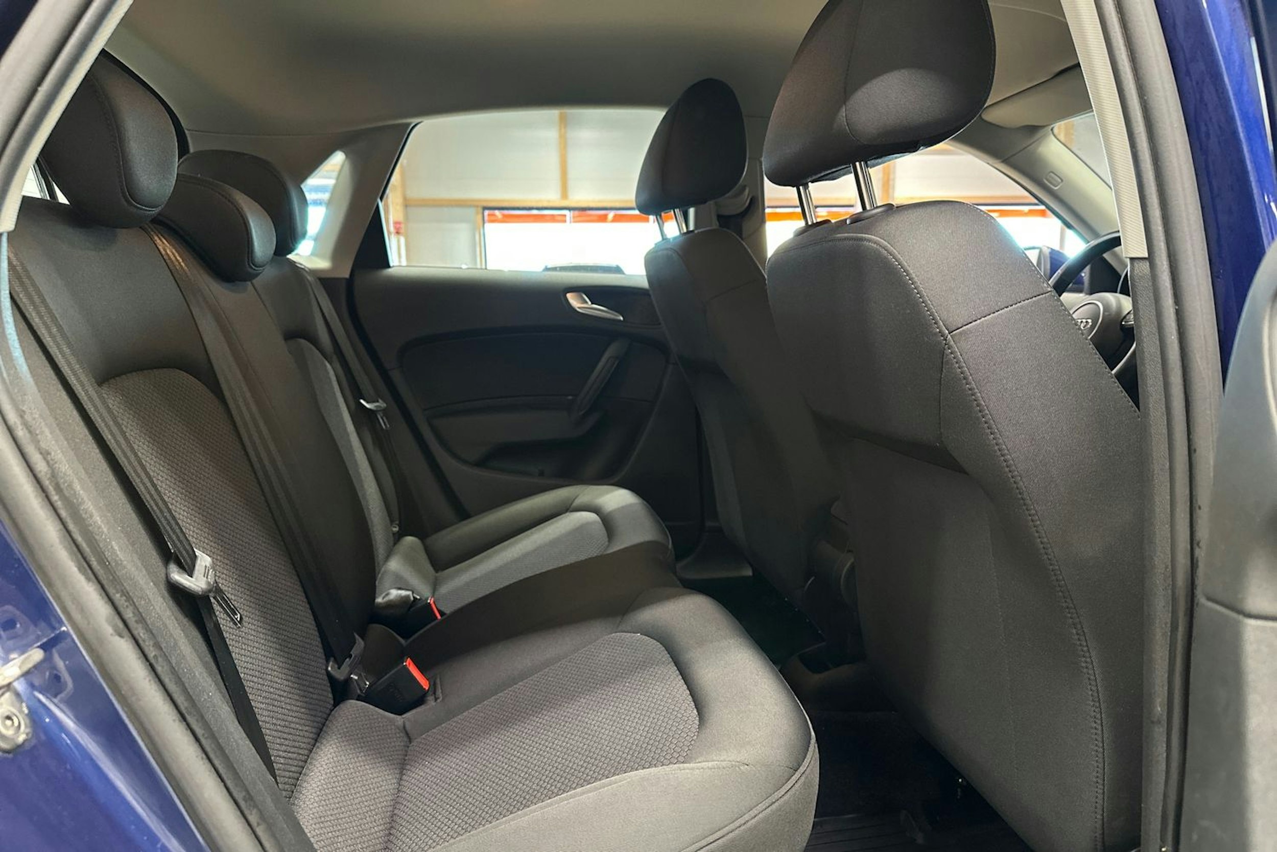 sininen Audi A1 2016 kuva 13.