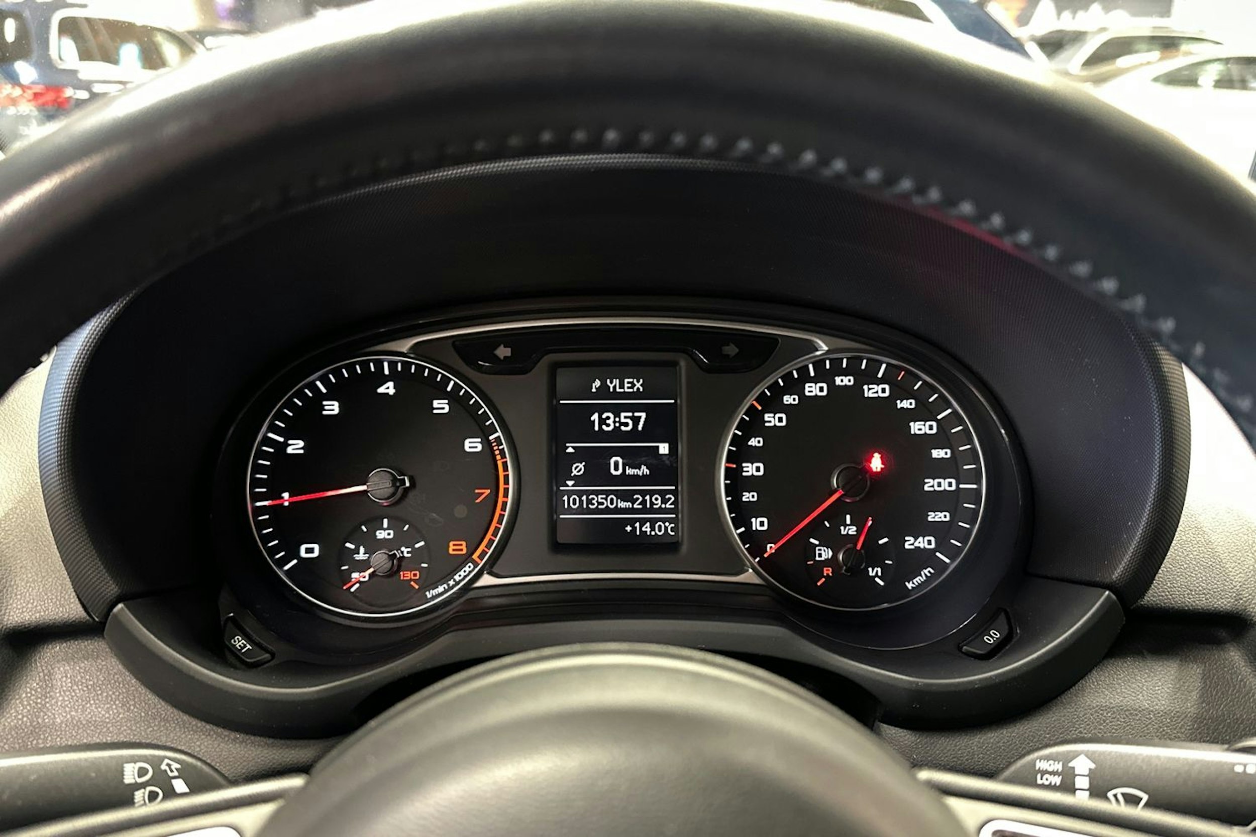 sininen Audi A1 2016 kuva 19.
