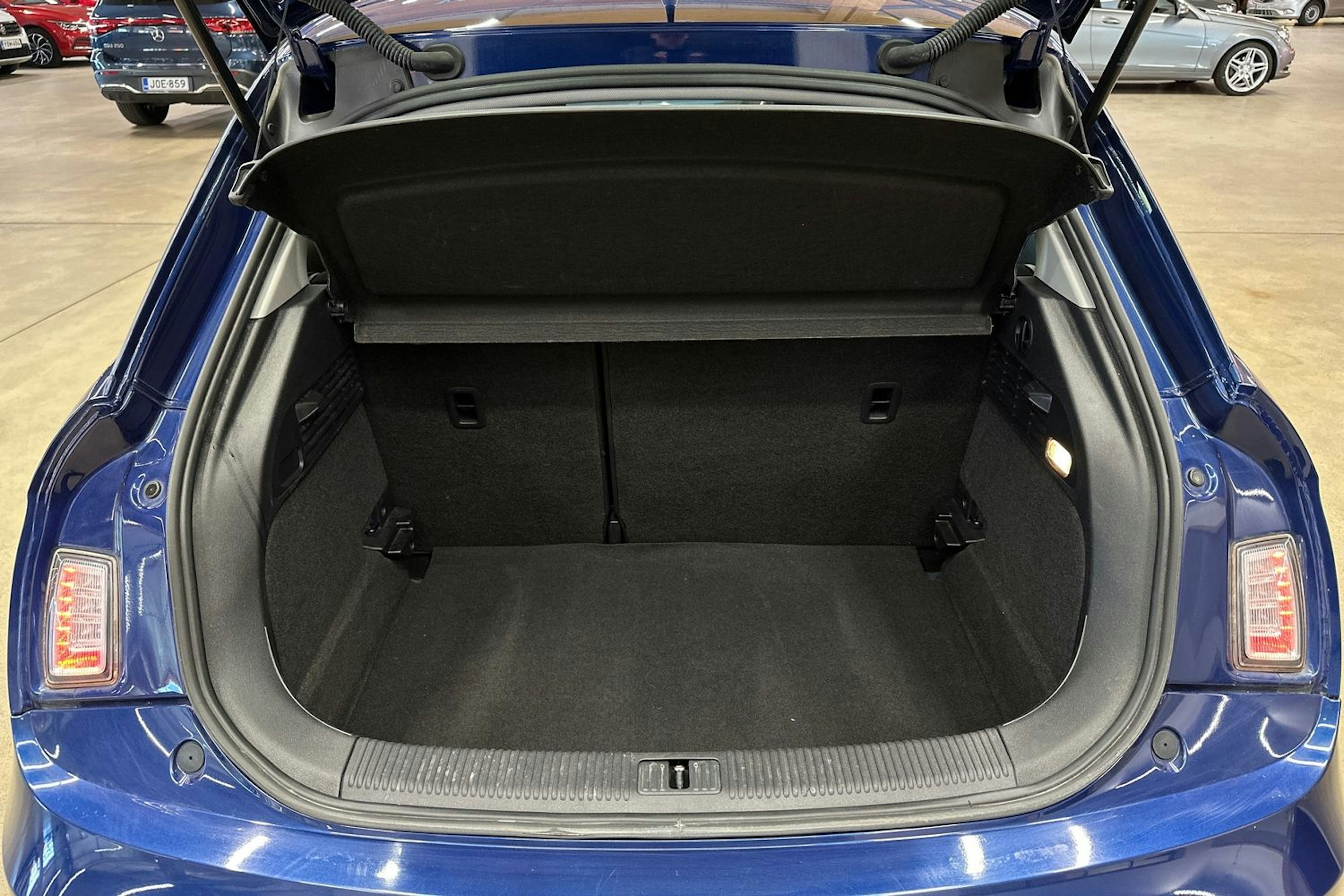 sininen Audi A1 2016 kuva 26.