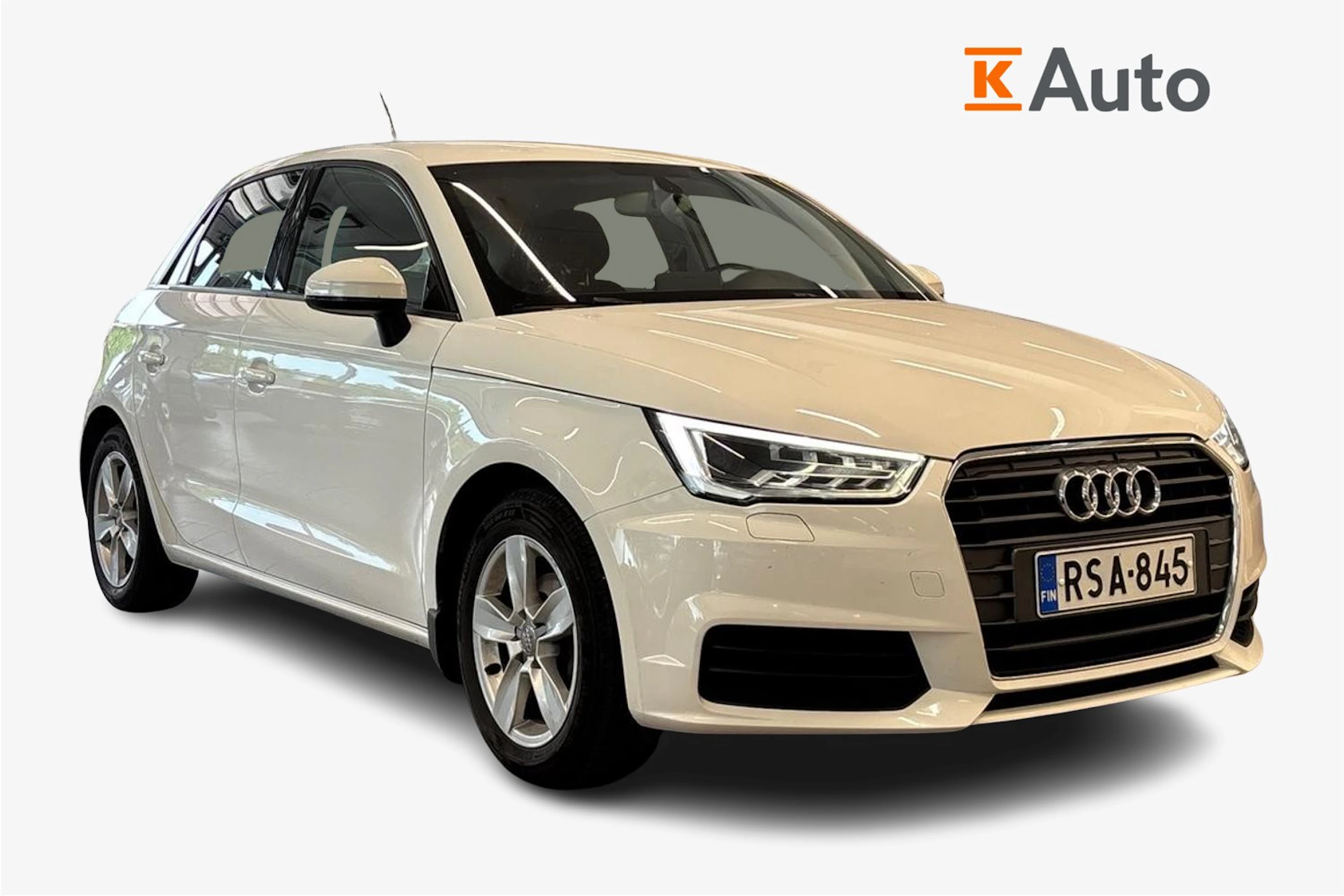 valkoinen Audi A1 2016 kuva 1.
