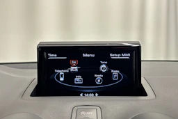 valkoinen Audi A1 2016 kuva 17.