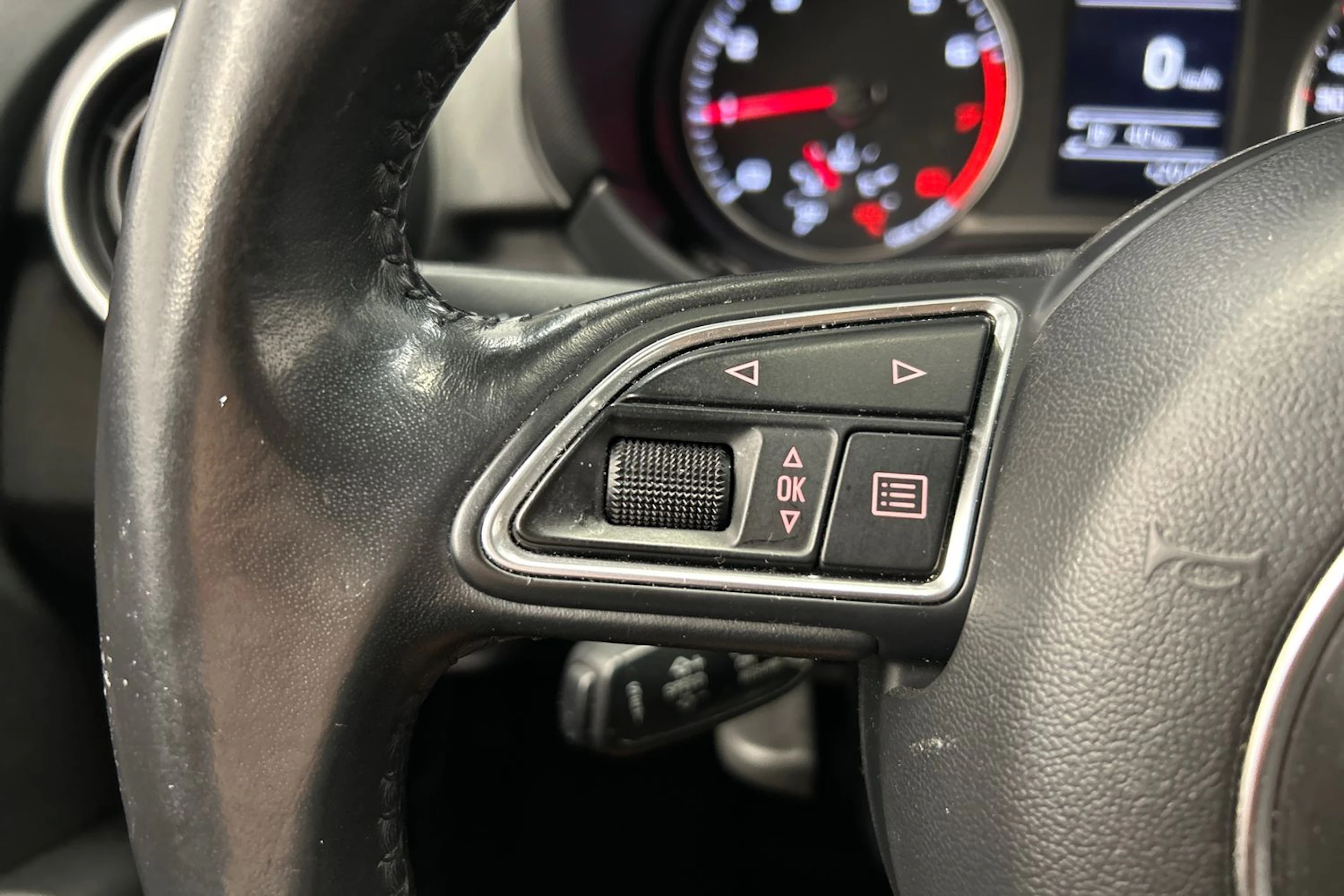 musta Audi A1 2016 kuva 15.