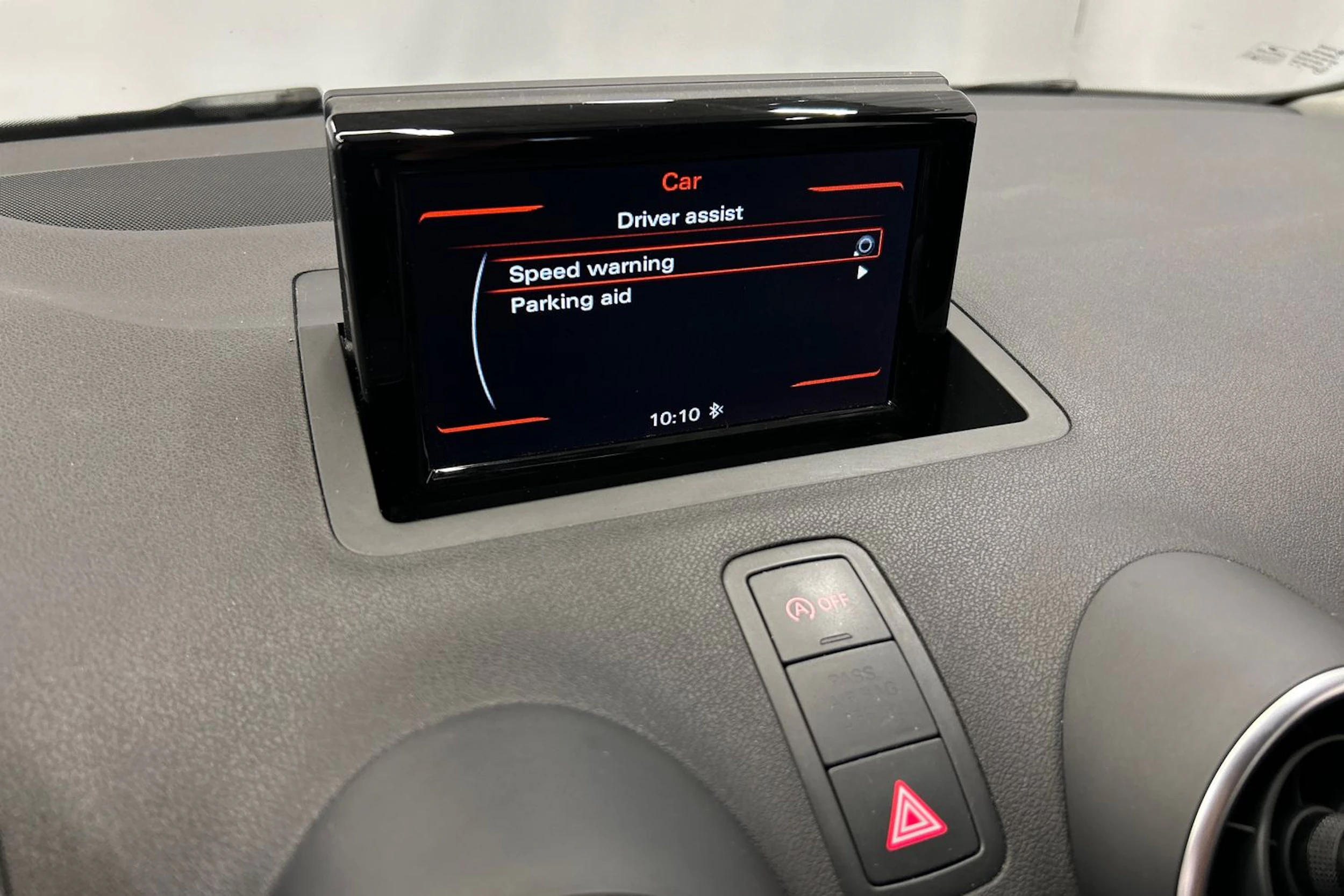 musta Audi A1 2016 kuva 18.