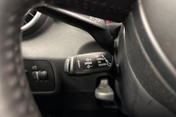 ruskea (beige) Audi A1 2016 kuva 17.