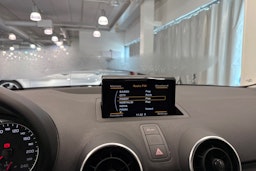 ruskea (beige) Audi A1 2016 kuva 23.