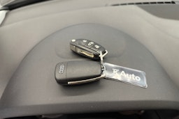 ruskea (beige) Audi A1 2016 kuva 27.