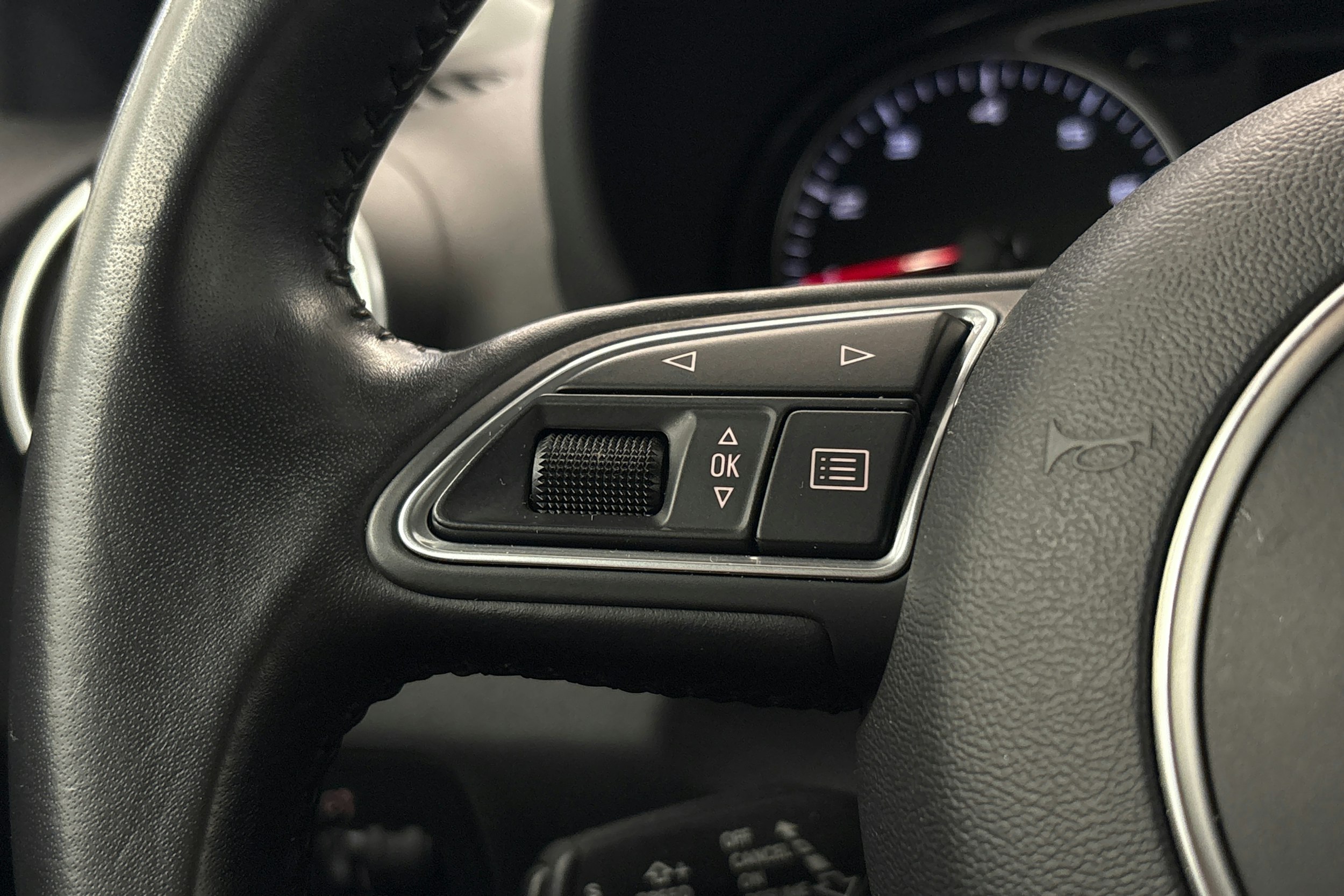 Musta Audi A1 2017 kuva 17.