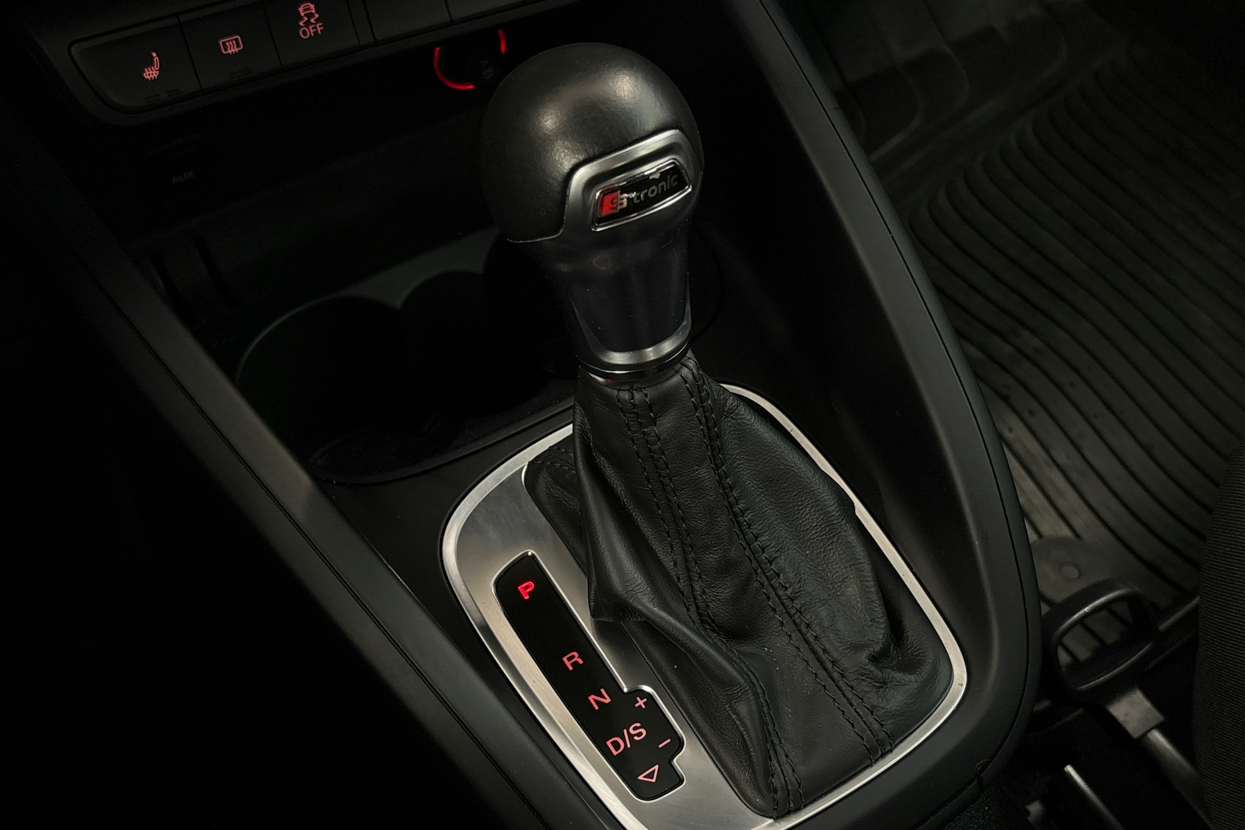 Musta Audi A1 2017 kuva 20.
