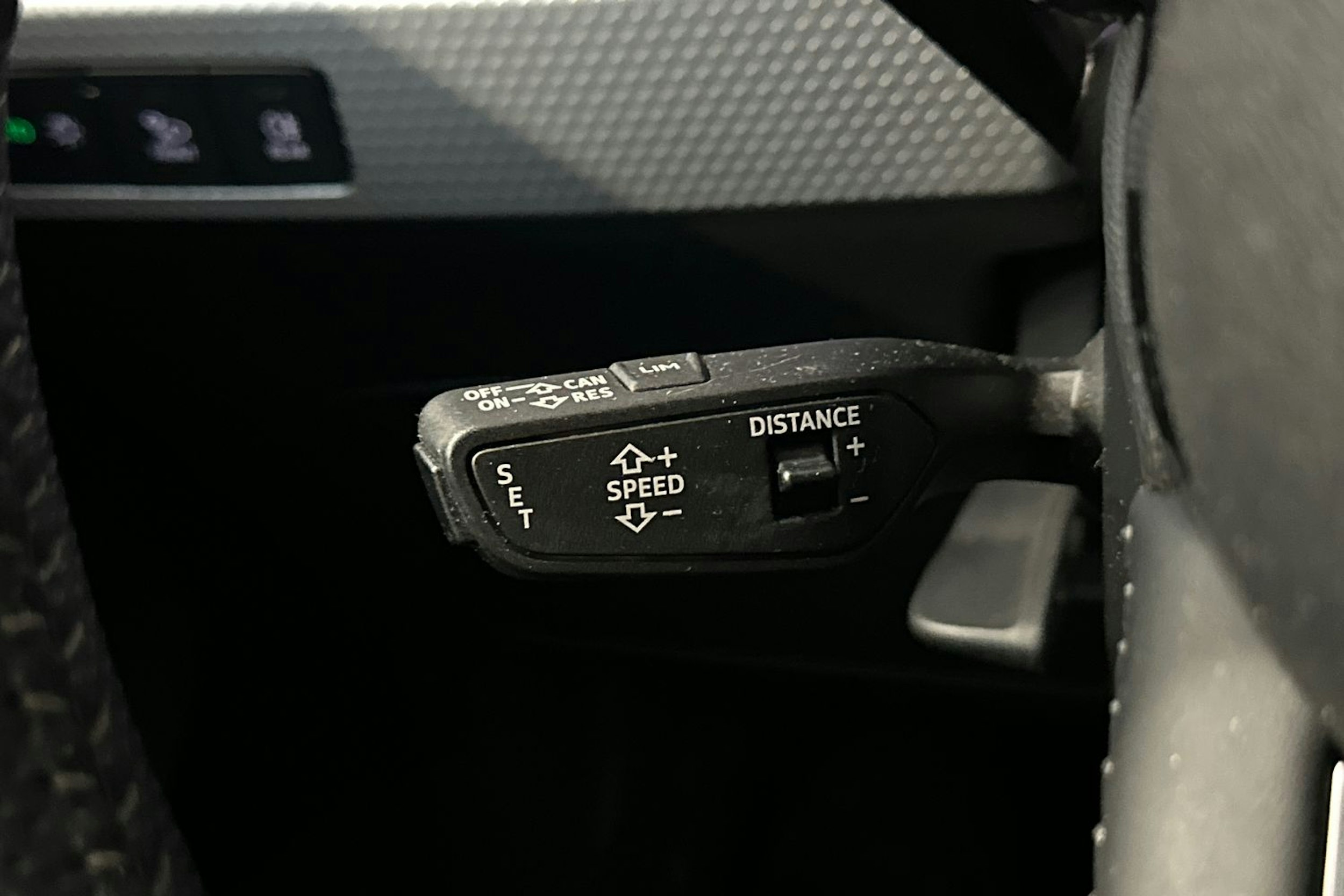 sininen Audi A1 2019 kuva 13.