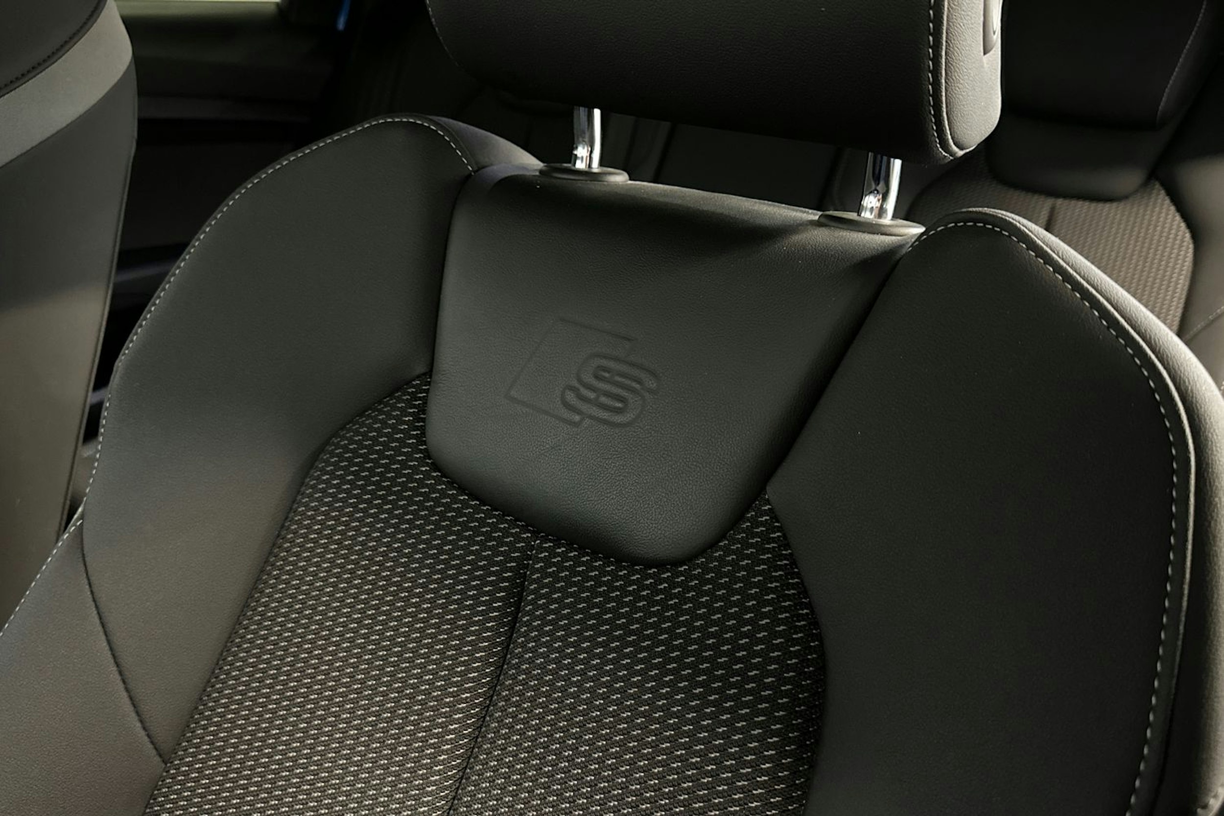 sininen Audi A1 2019 kuva 24.