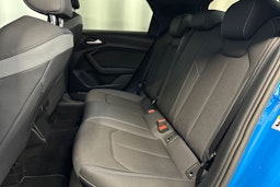 sininen Audi A1 2019 kuva 25.