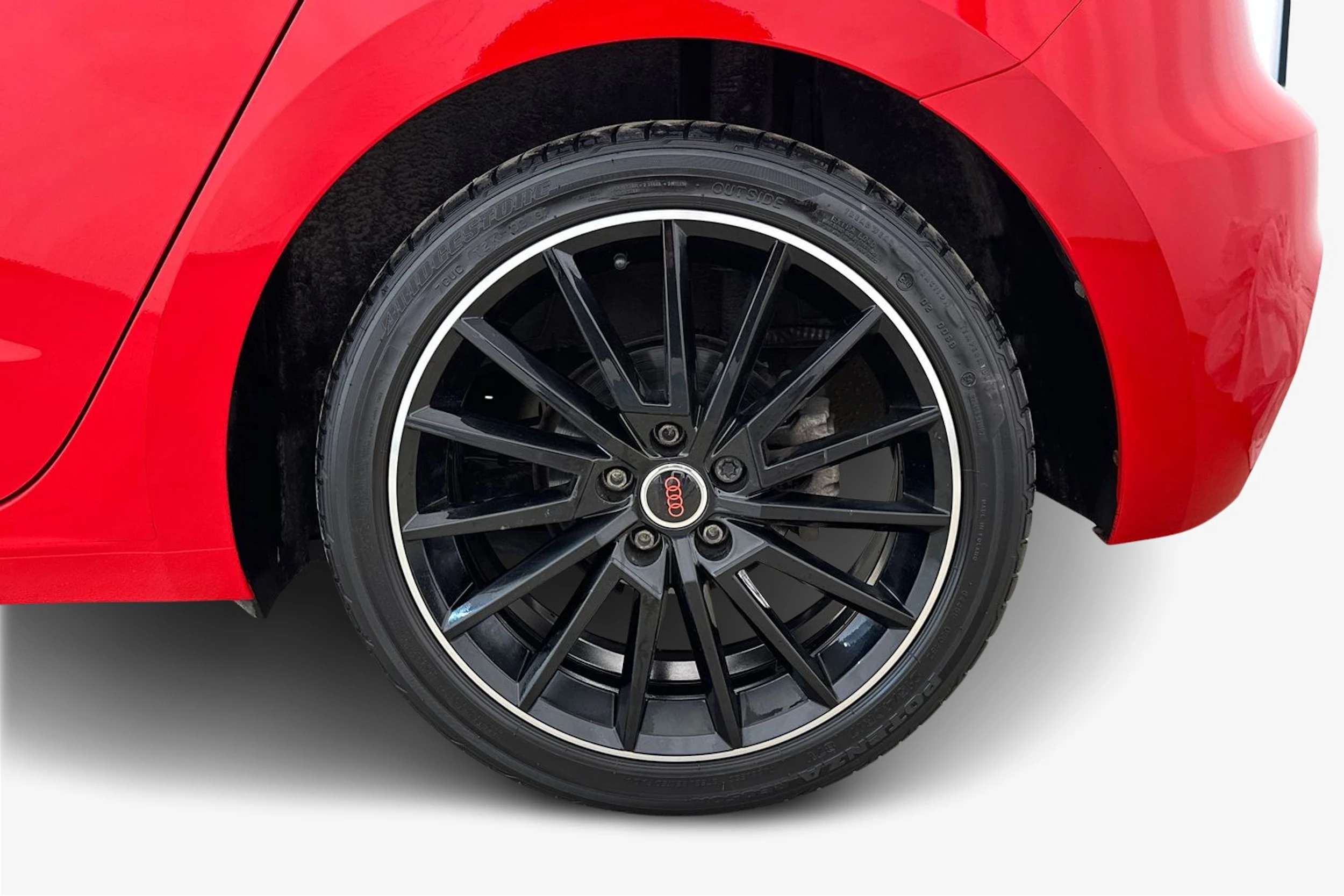 punainen Audi A1 2019 kuva 9.