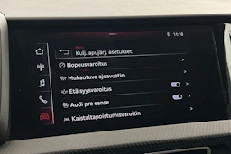 punainen Audi A1 2019 kuva 16.