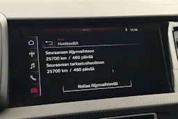 punainen Audi A1 2019 kuva 17.