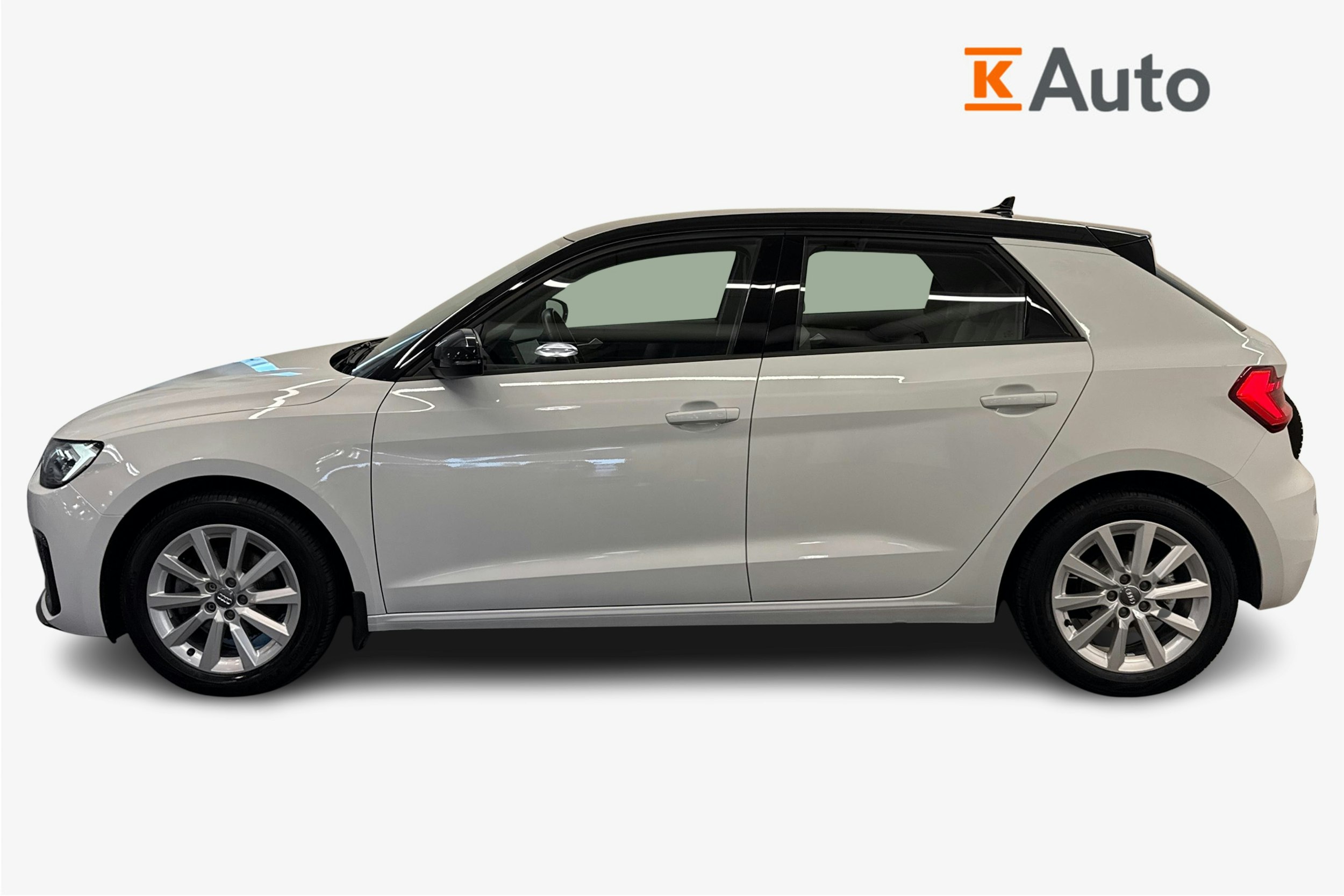 valkoinen Audi A1 2019 kuva 6.