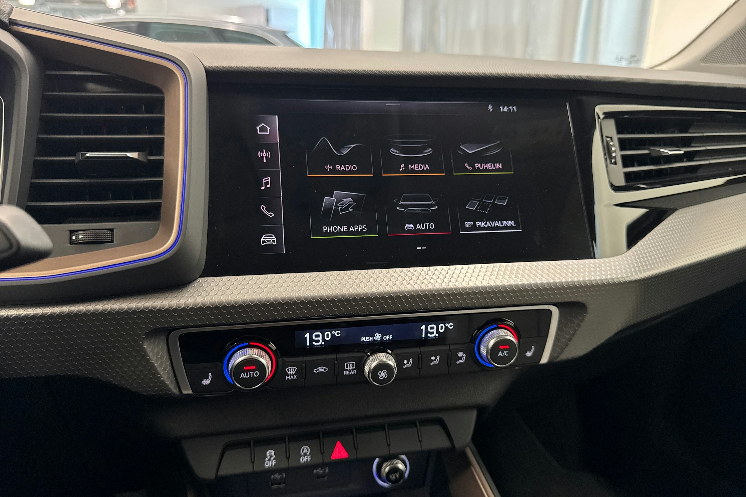 valkoinen Audi A1 2019 kuva 28.