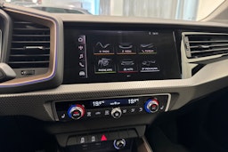 valkoinen Audi A1 2019 kuva 28.
