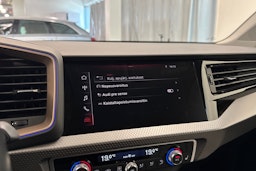 valkoinen Audi A1 2019 kuva 32.