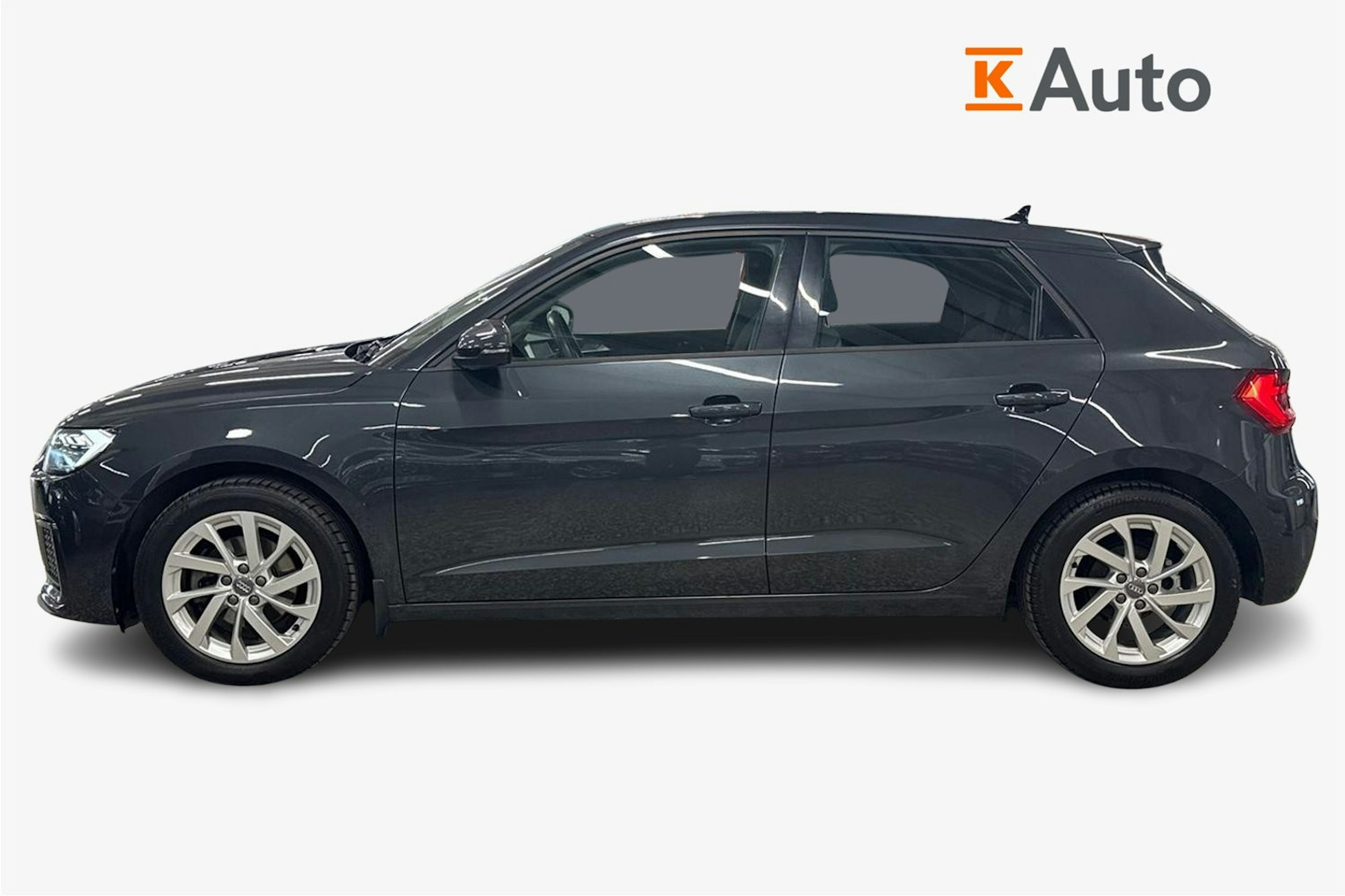 Harmaa Audi A1 2019 kuva 6.
